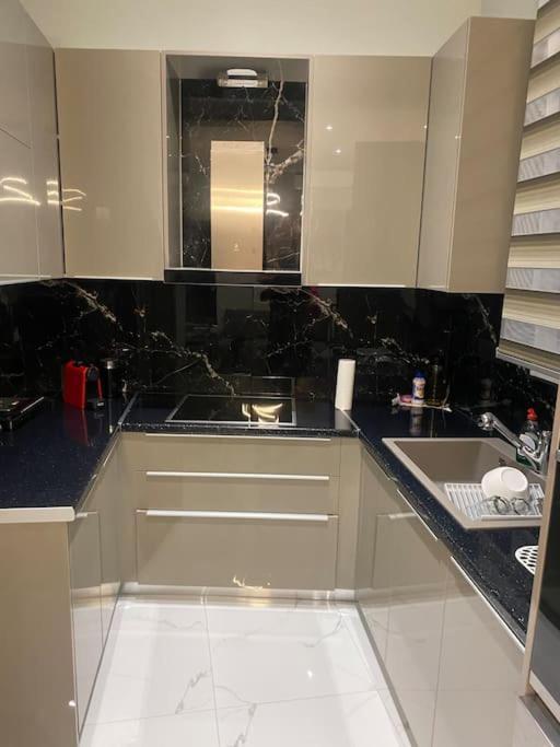 Stone House 48 M Apartment Acharnes Bagian luar foto